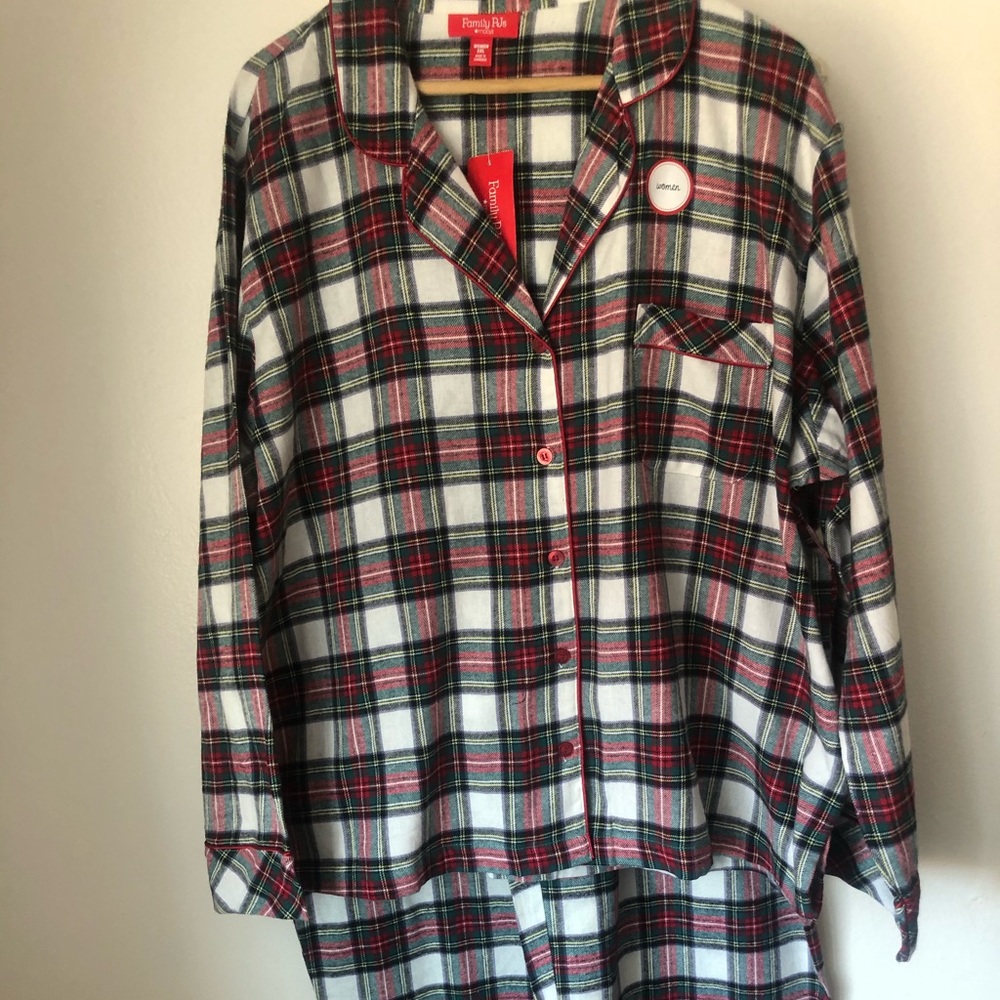 🌷Macy’s Women’s Family PJ’s- XXL